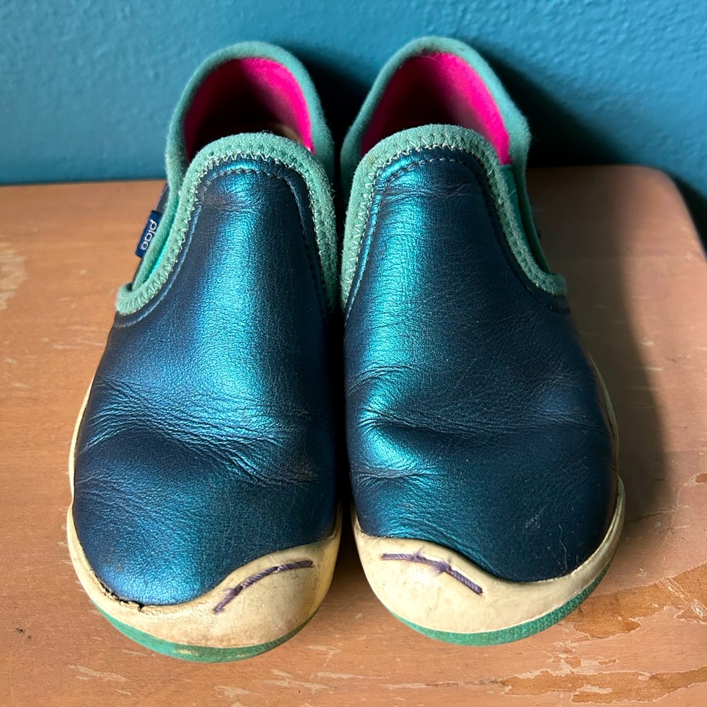 PLAE Migi sneaker in Titanium Quartz blue size 10.5 youth